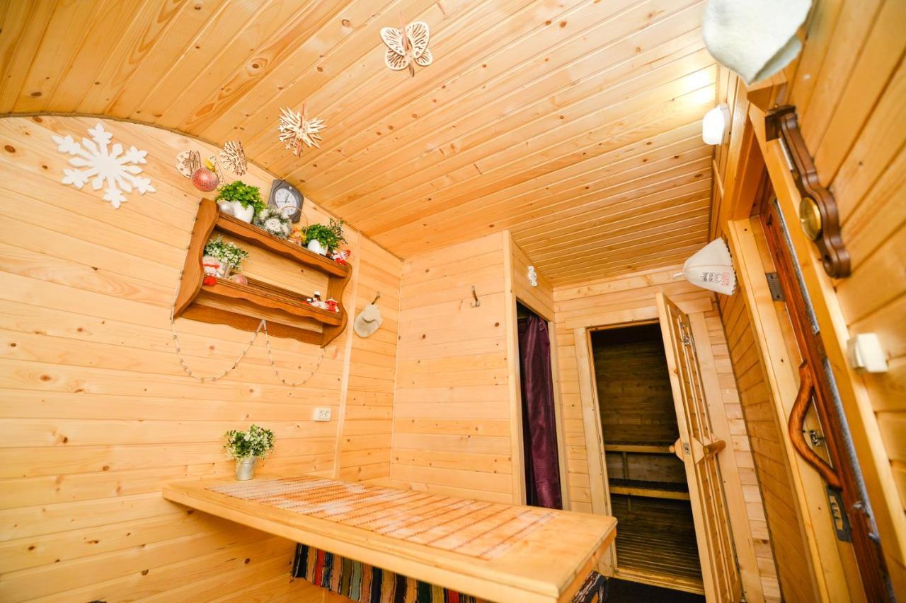 Forest Hotel Polis'ke エクステリア 写真